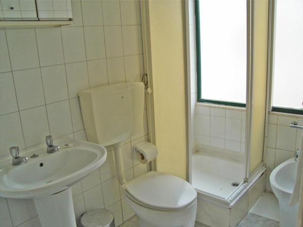 Отель Residencial Roxi Лиссабон Экстерьер фото